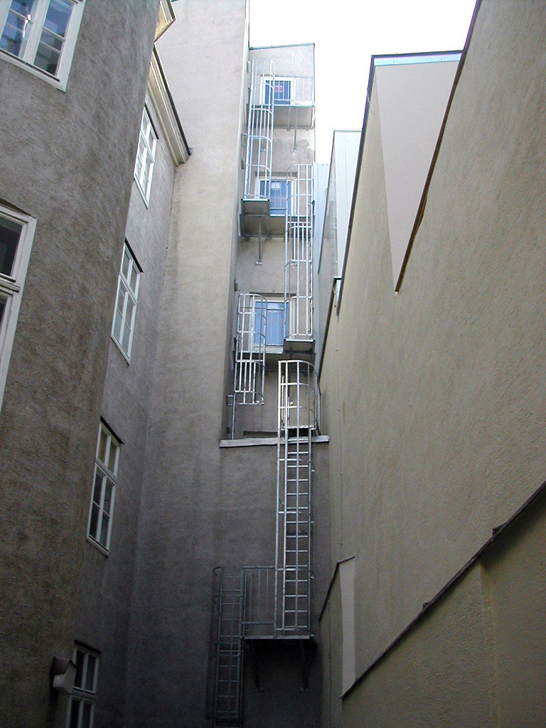 Stahlbau vom Steel Team – Schlosserei Dorffner